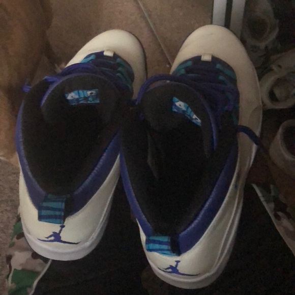 Retro 10 - Picture 4 of 6